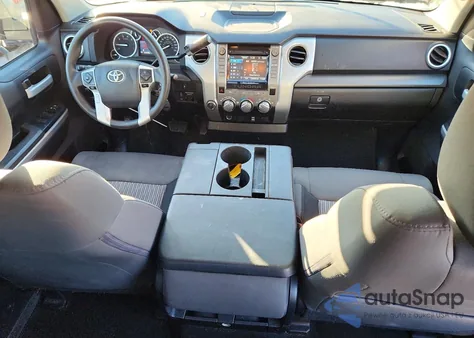 2016 Toyota Tundra Double Cab Sr z USA, uszkodzony, nr VIN 5TFUY5F12GX507796